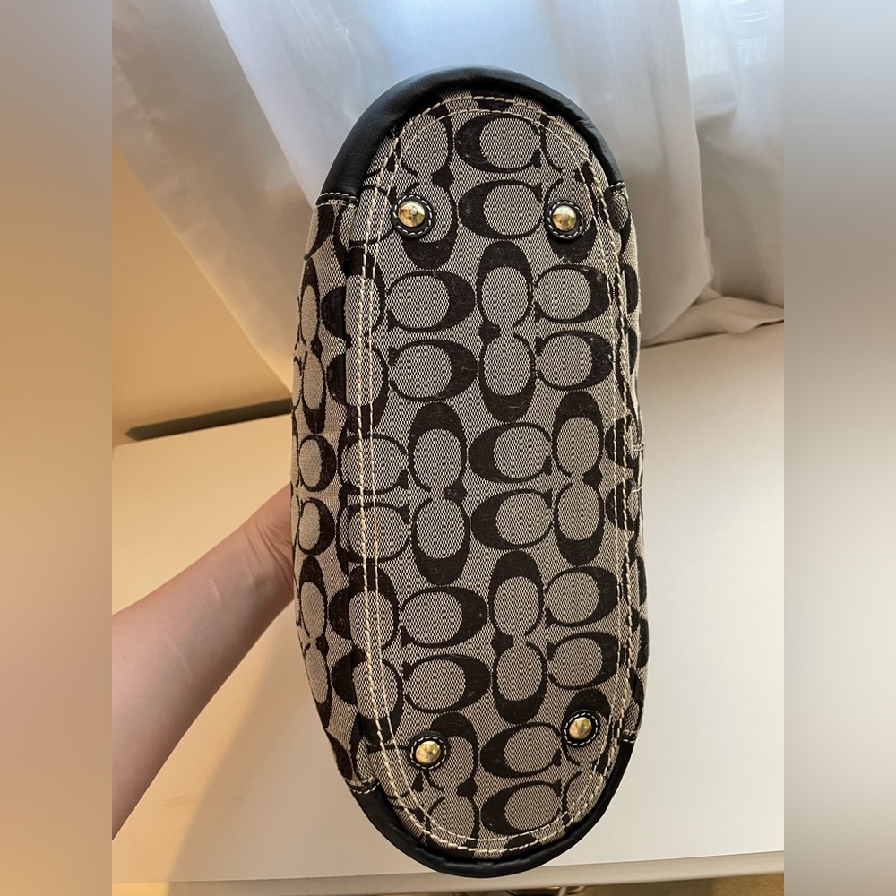 Coach Monogram Poppy Black and Tan Signature Tote Bag - Picture 8 of 12